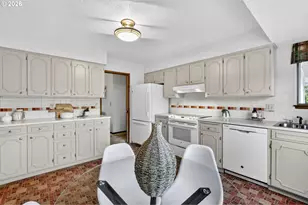 18200 NW Corinthian St, Portland, OR 97229 - Photo 16
