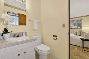 18200 NW Corinthian St, Portland, OR 97229 - Photo 22