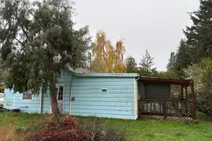 94213 Kerber Dr, Langlois, OR 97450 - Photo 18