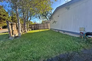 63780 Wallace Rd, Coos Bay, OR 97420 - Photo 18