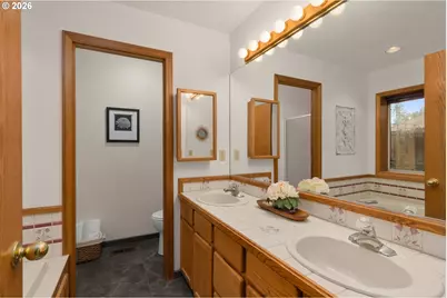 575 SW 166th Ave, Beaverton, OR 97006 - Photo 14