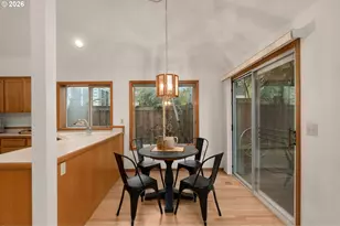 575 SW 166th Ave, Beaverton, OR 97006 - Photo 8