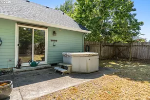 25156 E Bolton Rd, Veneta, OR 97487 - Photo 30