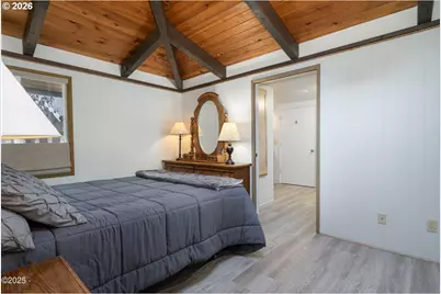 225 Monterey Ave, Lincoln City, OR 97367 - Photo 10