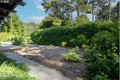 225 Monterey Ave, Lincoln City, OR 97367 - Photo 22