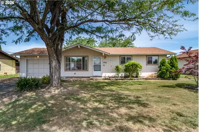 1976 Burdette Dr, Roseburg, OR 97471 - Photo 6