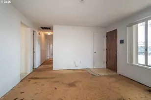 1976 Burdette Dr, Roseburg, OR 97471 - Photo 12