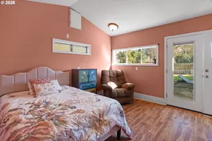 16627 SE Bush St, Portland, OR 97236 - Photo 32