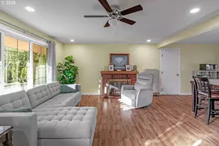 16627 SE Bush St, Portland, OR 97236 - Photo 6