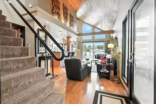 331 NE Bridgeton, Portland, OR 97211 - Photo 20