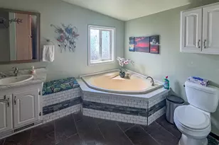 545 E 4th Ave, Riddle, OR 97469 - Photo 12