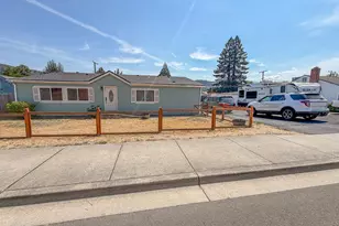 545 E 4th Ave, Riddle, OR 97469 - Photo 24