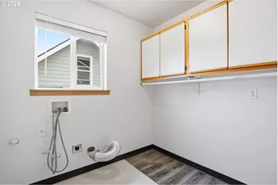 231 SE Elliott Ave, Gresham, OR 97080 - Photo 14