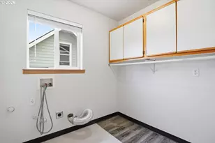 231 SE Elliott Ave, Gresham, OR 97080 - Photo 14