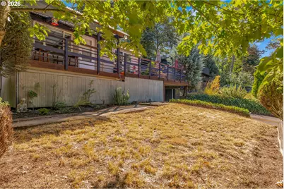 5238 SW Vacuna St, Portland, OR 97219 - Photo 36