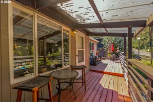 5238 SW Vacuna St, Portland, OR 97219 - Photo 28