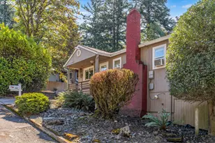 5238 SW Vacuna St, Portland, OR 97219 - Photo 40