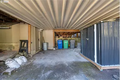 5238 SW Vacuna St, Portland, OR 97219 - Photo 26