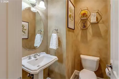 2613 Beacon Hill Dr, West Linn, OR 97068 - Photo 26