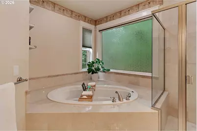 2613 Beacon Hill Dr, West Linn, OR 97068 - Photo 32