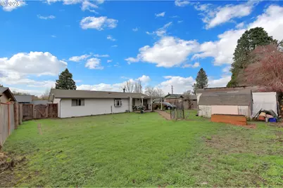 1113 Candlelight Dr, Eugene, OR 97402 - Photo 34