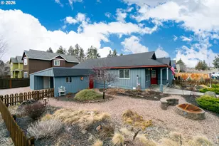 747 E Black Butte Ave, Sisters, OR 97759 - Photo 2