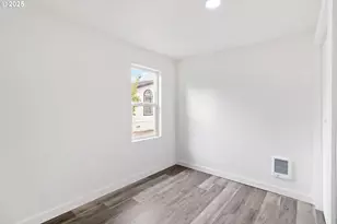 611 NE Pioneer Ave, Castle Rock, WA 98611 - Photo 14