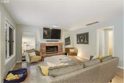 13278 Vermeer Dr, Lake Oswego, OR 97035 - Photo 18