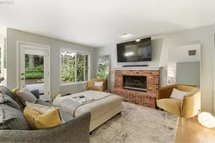 13278 Vermeer Dr, Lake Oswego, OR 97035 - Photo 18