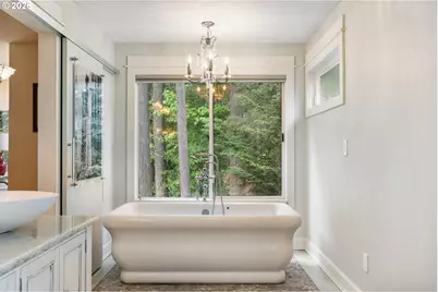13278 Vermeer Dr, Lake Oswego, OR 97035 - Photo 26
