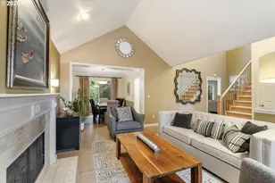 13278 Vermeer Dr, Lake Oswego, OR 97035 - Photo 8