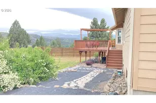 216 Valley View Dr, John Day, OR 97845 - Photo 24