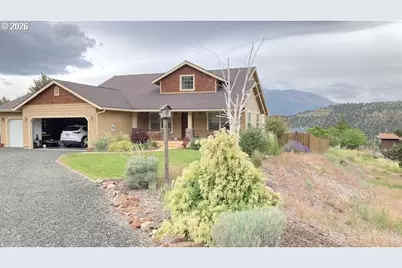 216 Valley View Dr, John Day, OR 97845 - Photo 32