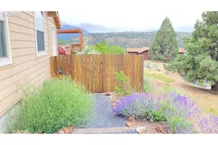 216 Valley View Dr, John Day, OR 97845 - Photo 22
