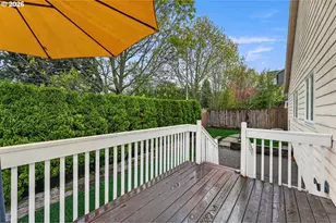 12425 SW Winterview Dr, Tigard, OR 97224 - Photo 34
