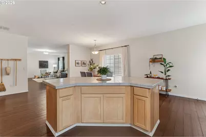 12425 SW Winterview Dr, Tigard, OR 97224 - Photo 14