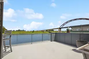 14569 NW Larson Rd, Portland, OR 97231 - Photo 36