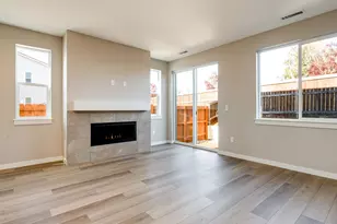 818 NW 178th Wy, Ridgefield, WA 98642 - Photo 8