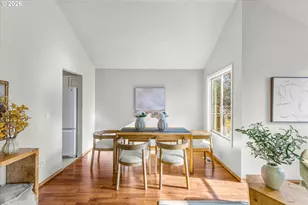 322 SE 151st Ave, Portland, OR 97233 - Photo 6