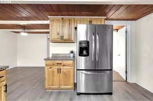 3090 Willakenzie Rd, Eugene, OR 97401 - Photo 8