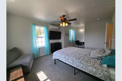 125 Eagle Dr, Roseburg, OR 97471 - Photo 36