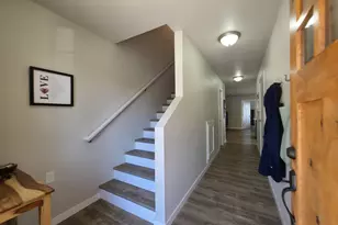 125 Eagle Dr, Roseburg, OR 97471 - Photo 10