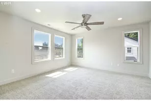 442 Washington St, Woodland, WA 98674 - Photo 20