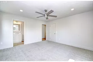 442 Washington St, Woodland, WA 98674 - Photo 22