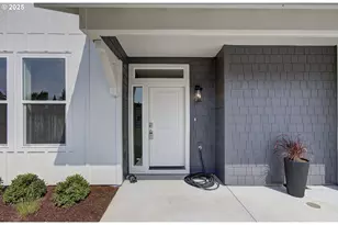 442 Washington St, Woodland, WA 98674 - Photo 2