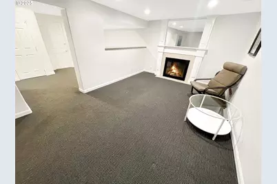 4535 SW Laurelwood Ave, Portland, OR 97225 - Photo 8