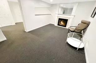 4535 SW Laurelwood Ave, Portland, OR 97225 - Photo 8