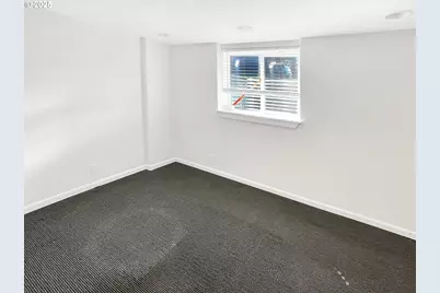 4535 SW Laurelwood Ave, Portland, OR 97225 - Photo 6