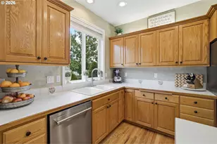 1655 Diamond Peak Ct NW, Salem, OR 97304 - Photo 14