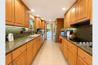 15780 Pelican Bay Dr, Brookings, OR 97415 - Photo 6